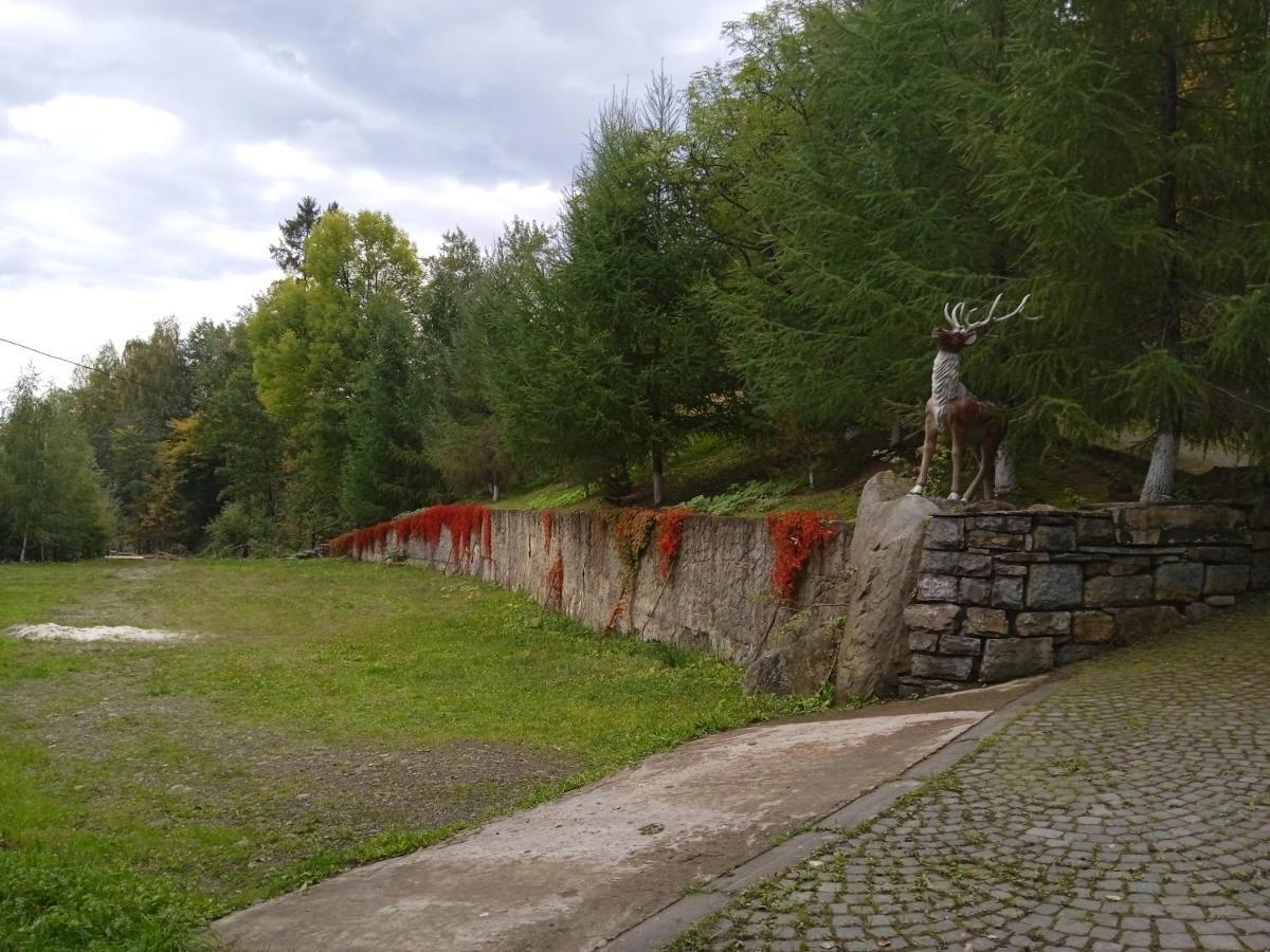 Садиба Федорчуків За Рікою Szeszory Zewnętrze zdjęcie